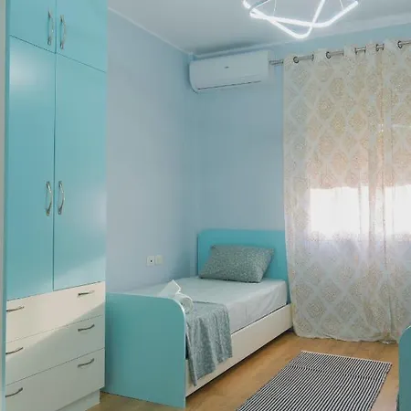 Cane New Bazaar * Tirana