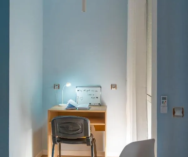 Cane New Bazaar * ティラナ